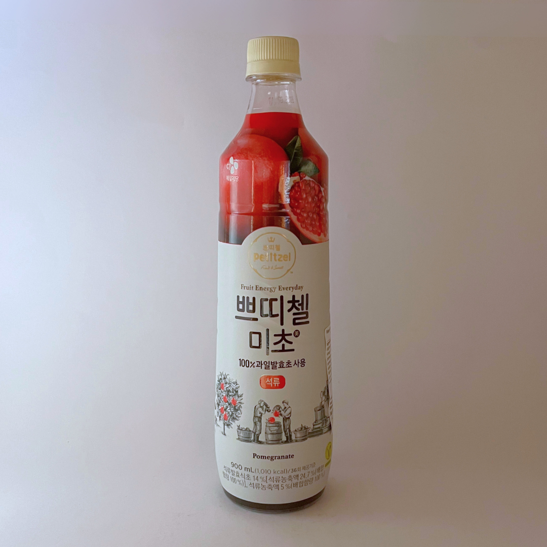 CJ 쁘띠첼미초(석류) 900ml(CJ Vinegar Drink(Pomegranate) 900ml)